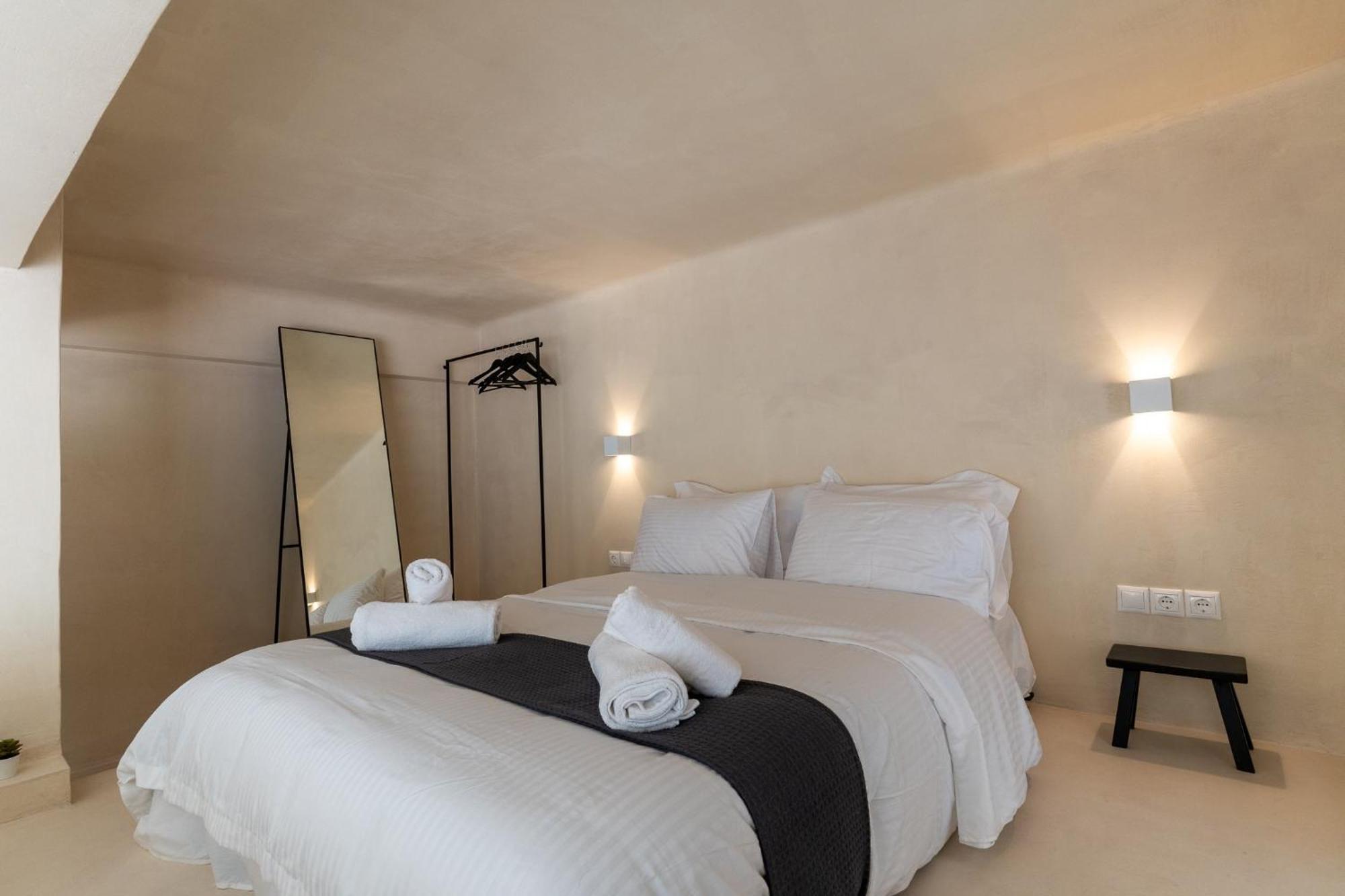 Acropolis Local Loft Apartment เอเธนส์ ภายนอก รูปภาพ