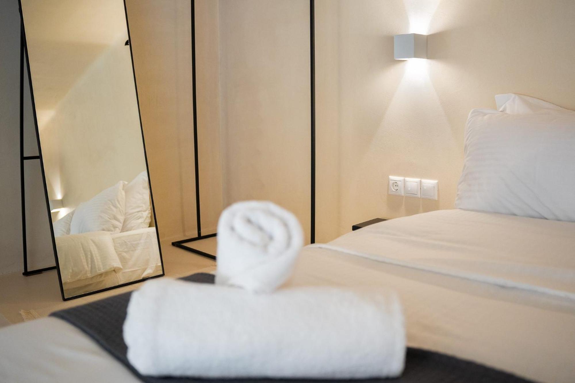 Acropolis Local Loft Apartment เอเธนส์ ภายนอก รูปภาพ