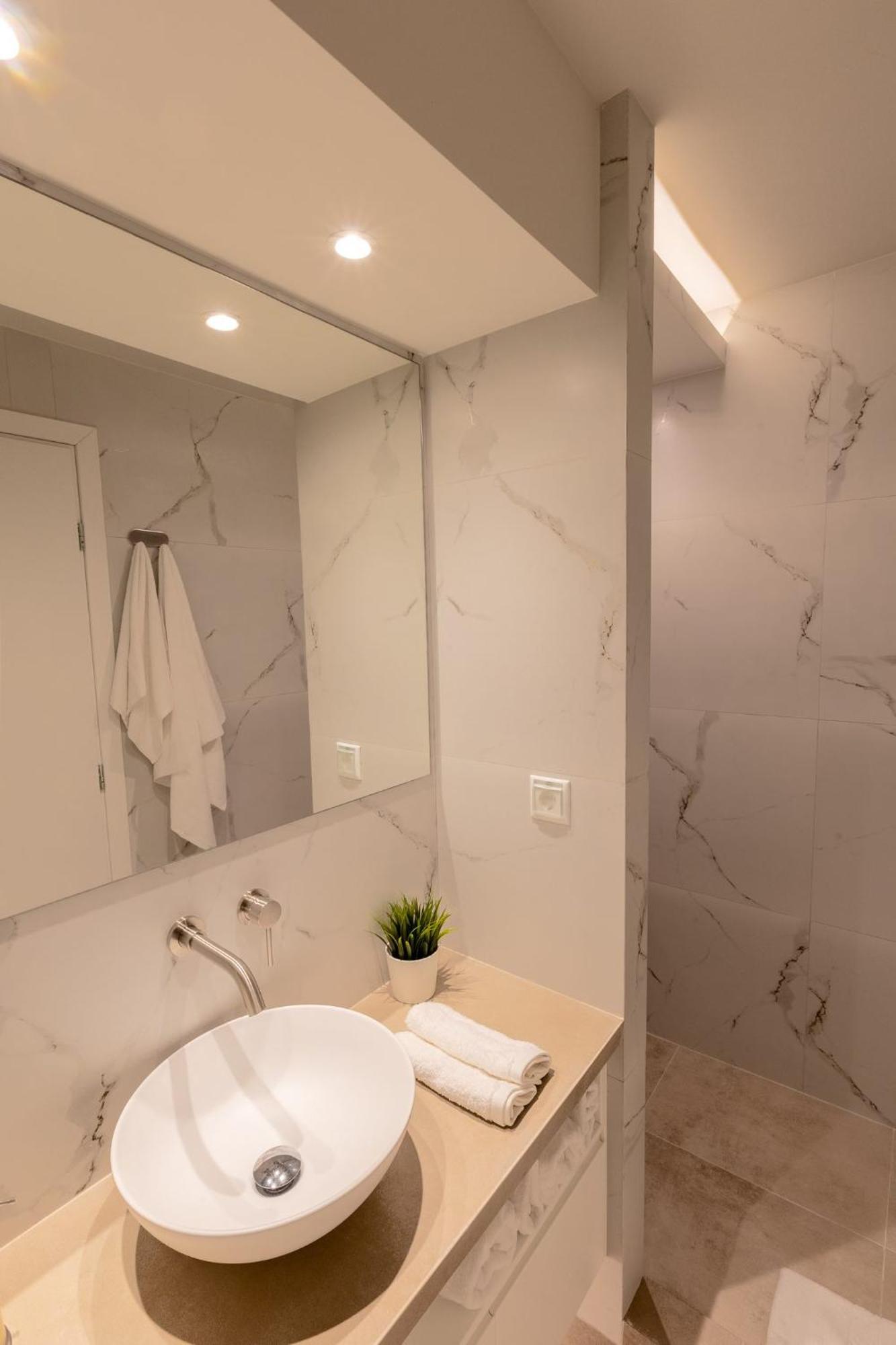 Acropolis Local Loft Apartment เอเธนส์ ภายนอก รูปภาพ