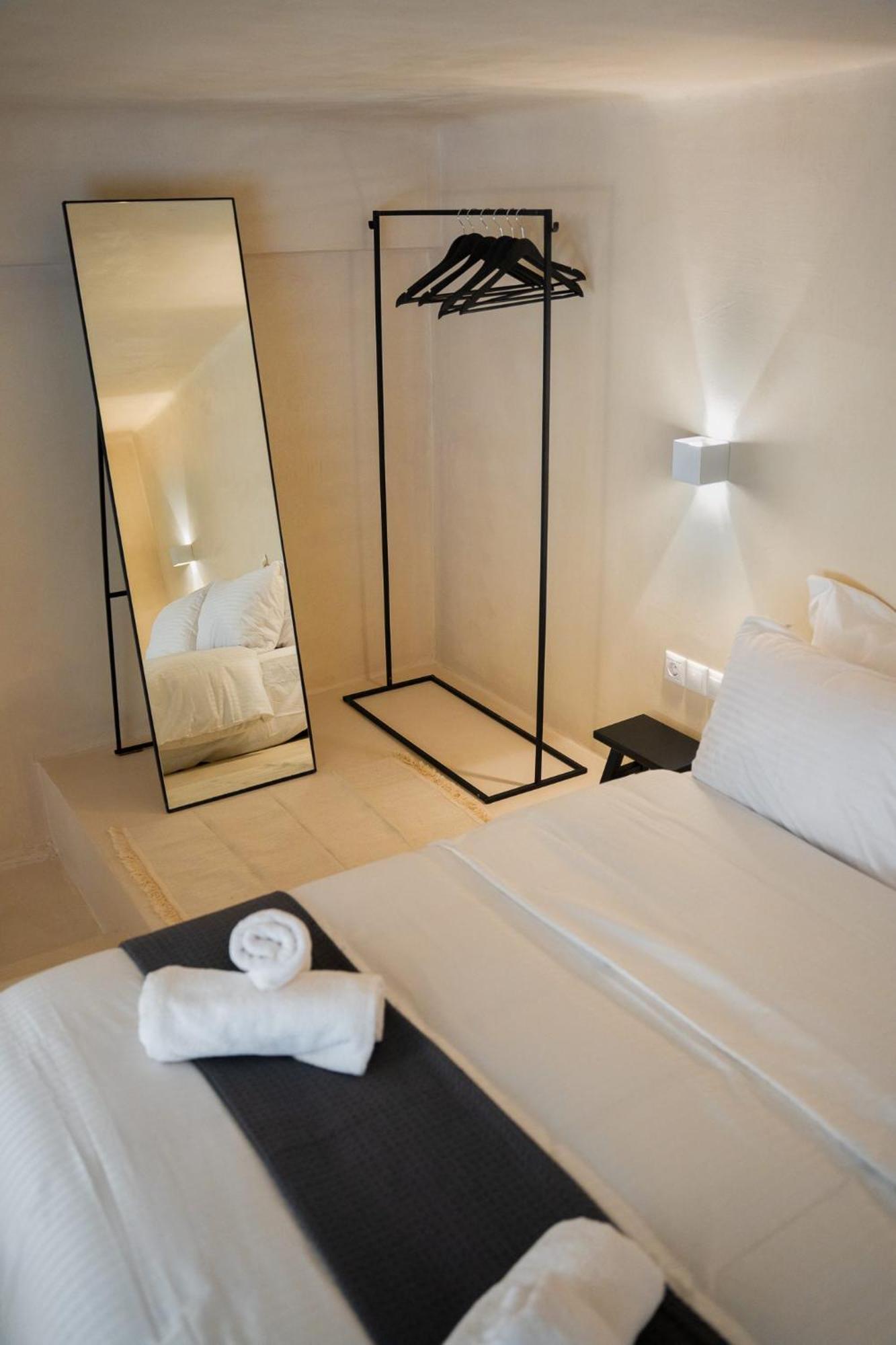 Acropolis Local Loft Apartment เอเธนส์ ภายนอก รูปภาพ